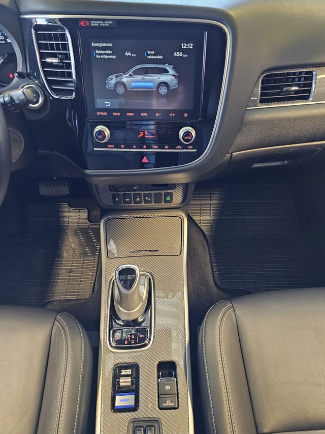 2020 MITSUBISHI OUTLANDER - 17