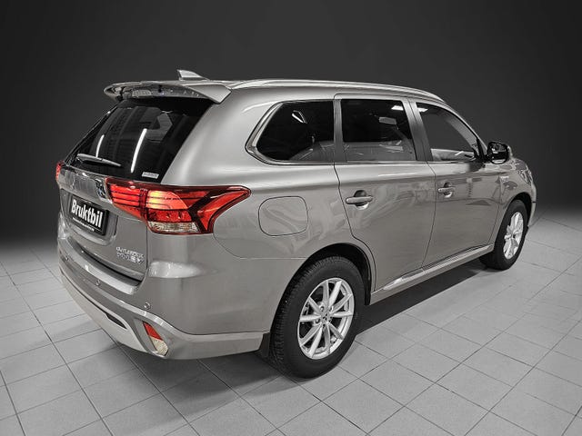 JMBXDGG3WLZ024150 2020 MITSUBISHI OUTLANDER-2