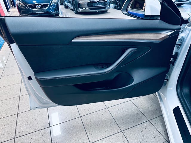 2021 TESLA MODEL 3 - 10