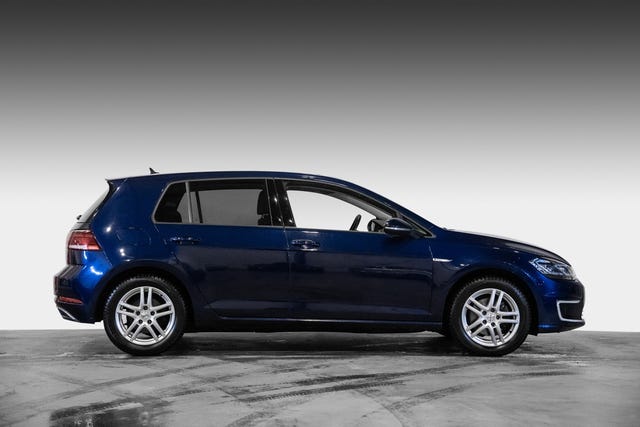2019 VOLKSWAGEN GOLF - 7