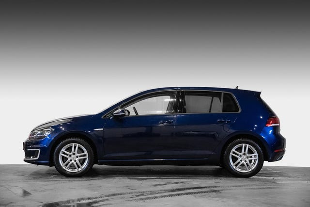 WVWZZZAUZKW904358 2019 VOLKSWAGEN GOLF-2