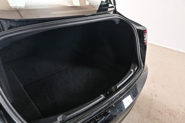 2019 TESLA MODEL 3 - 16
