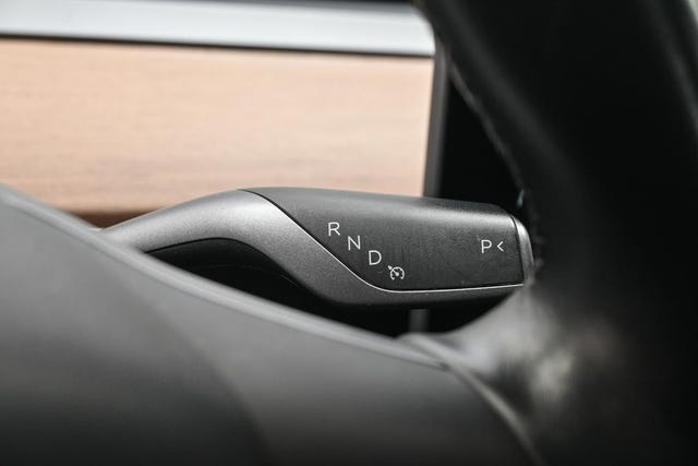 2019 TESLA MODEL 3 - 43