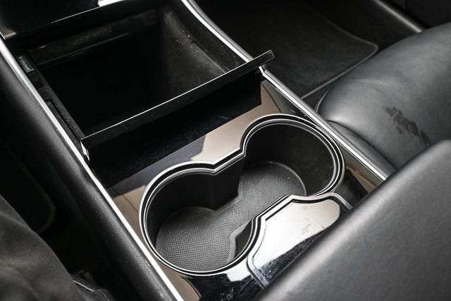 2019 TESLA MODEL 3 - 34