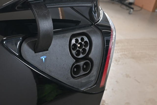 2019 TESLA MODEL 3 - 29