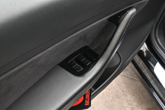 2019 TESLA MODEL 3 - 8
