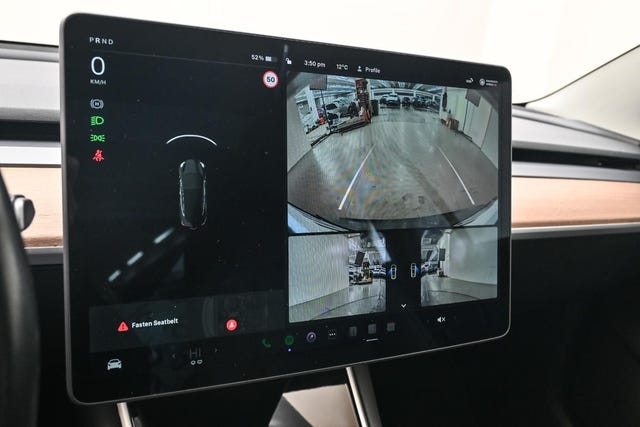 2019 TESLA MODEL 3 - 37