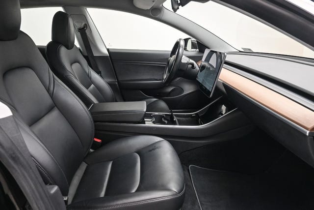 2019 TESLA MODEL 3 - 20