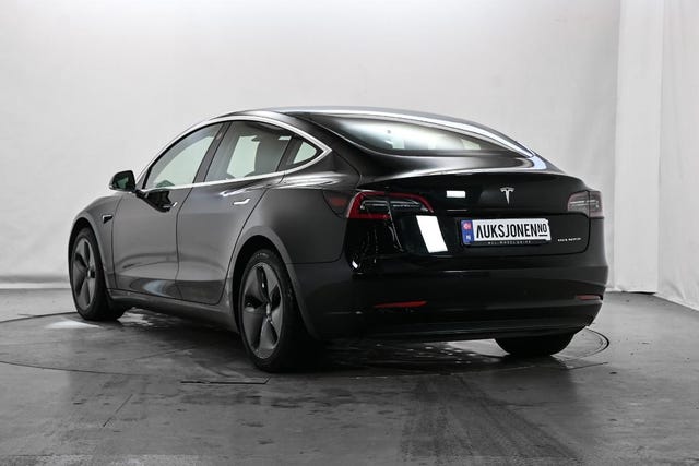 5YJ3E7EB9KF243859 2019 TESLA MODEL 3-5