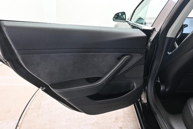 2019 TESLA MODEL 3 - 13