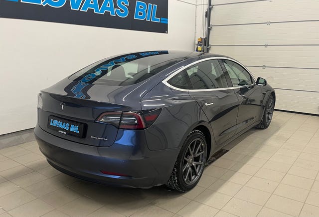 5YJ3E7EB2KF420588 2019 TESLA MODEL 3-4