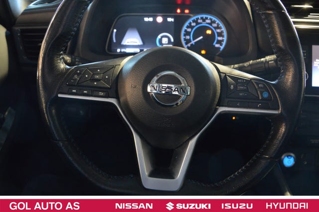 2018 NISSAN LEAF - 11