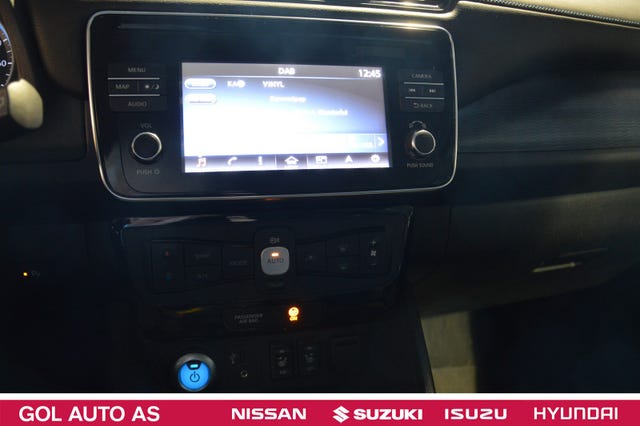 2018 NISSAN LEAF - 12