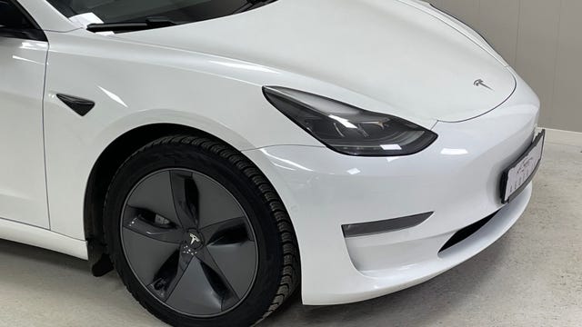 5YJ3E7EB8MF888618 2021 TESLA MODEL 3-4