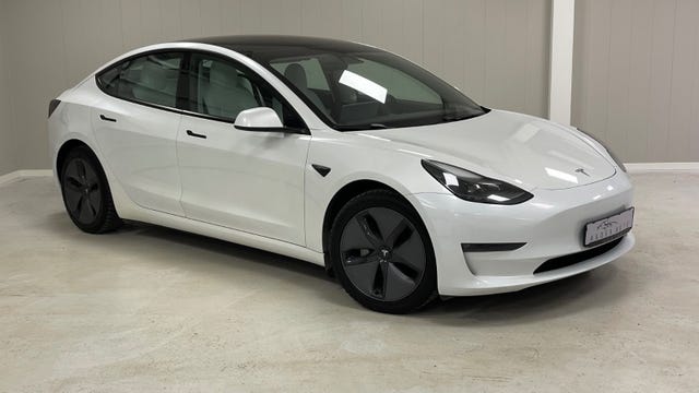 5YJ3E7EB8MF888618 2021 TESLA MODEL 3-1