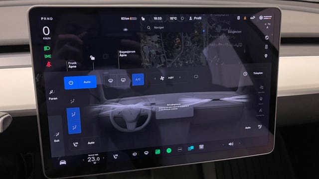 2021 TESLA MODEL 3 - 26