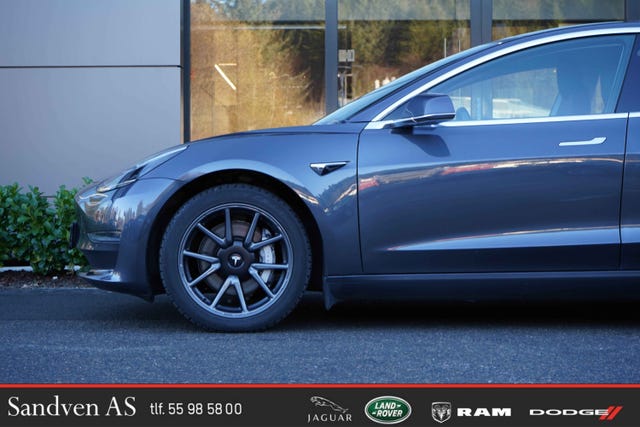 5YJ3E7EB7KF230012 2019 TESLA MODEL 3-4