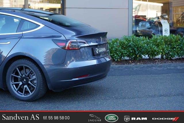 2019 TESLA MODEL 3 - 8