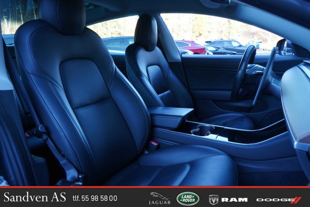2019 TESLA MODEL 3 - 29