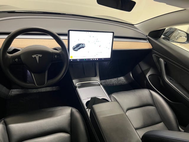 2021 TESLA MODEL 3 - 31