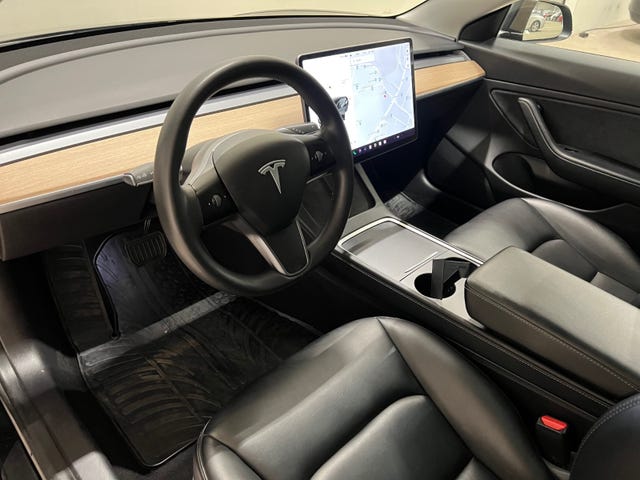 2021 TESLA MODEL 3 - 29