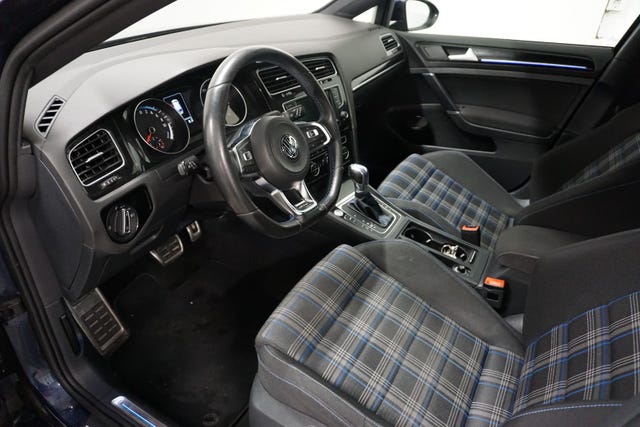 2015 VOLKSWAGEN GOLF - 10
