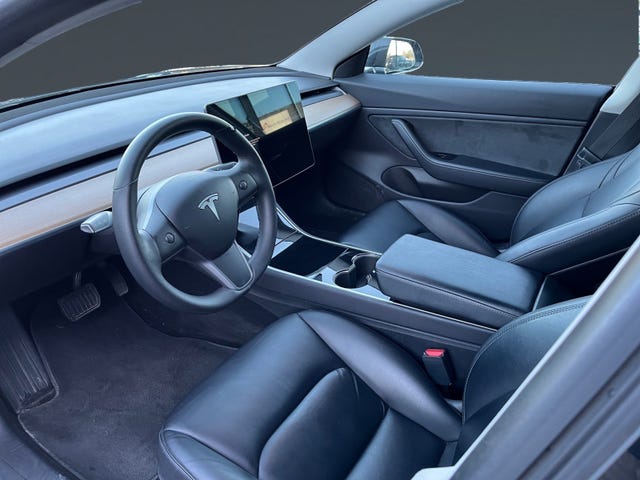 5YJ3E7EA0KF369504 2019 TESLA MODEL 3-5