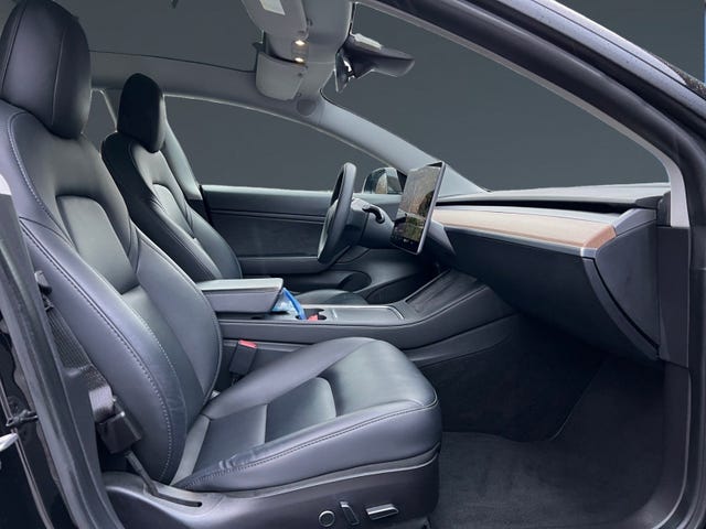 2021 TESLA MODEL 3 - 11