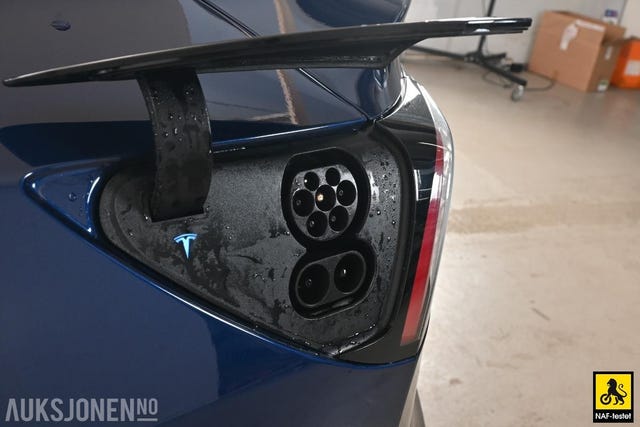 2019 TESLA MODEL 3 - 39