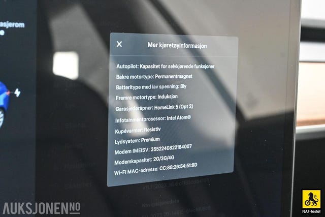 2019 TESLA MODEL 3 - 27