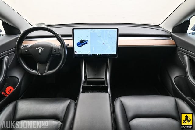 2019 TESLA MODEL 3 - 18