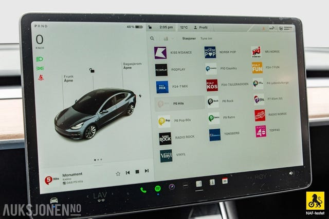 2019 TESLA MODEL 3 - 24