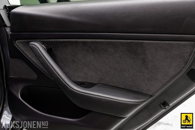 2019 TESLA MODEL 3 - 17