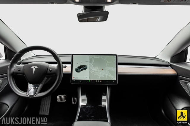 2019 TESLA MODEL 3 - 18