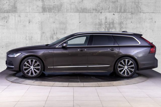 2021 VOLVO V90 - 4