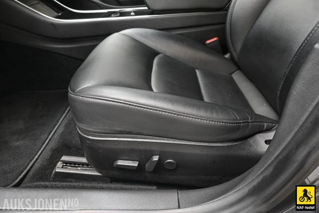 2019 TESLA MODEL 3 - 9