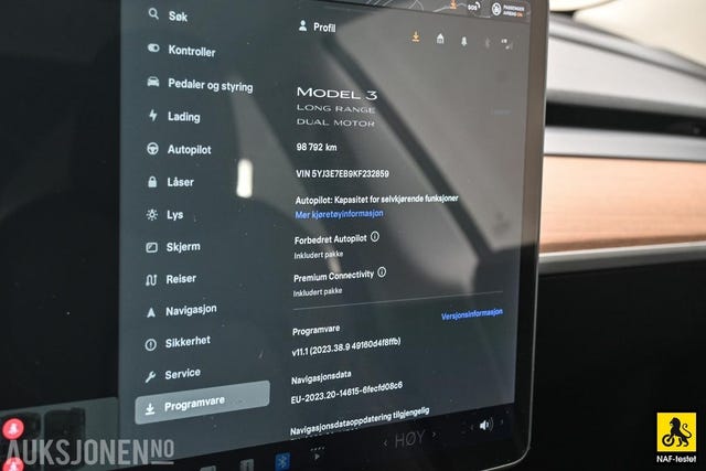 2019 TESLA MODEL 3 - 26
