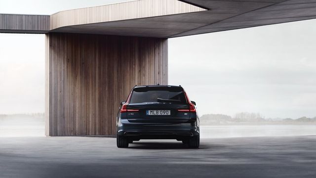 2021 VOLVO V90 - 2