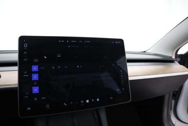 2021 TESLA MODEL 3 - 11