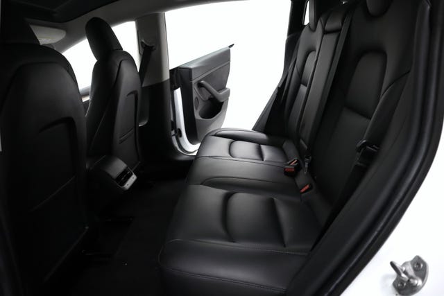2021 TESLA MODEL 3 - 17