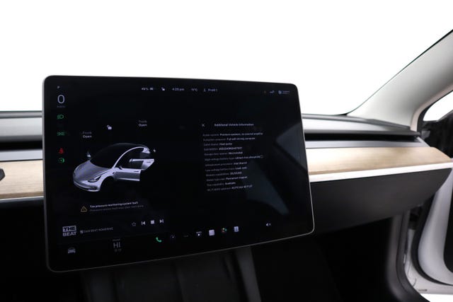 2021 TESLA MODEL 3 - 13