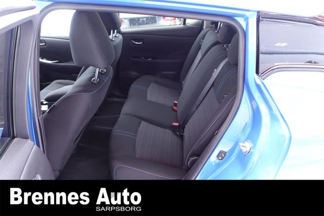 2021 NISSAN LEAF - 10