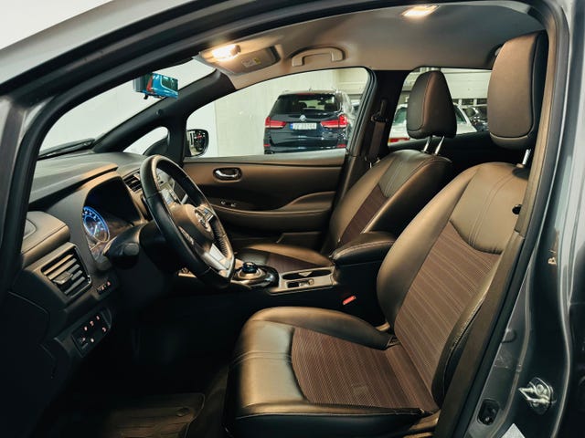 2021 NISSAN LEAF - 20