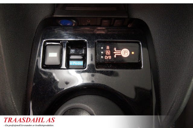 2021 NISSAN LEAF - 21