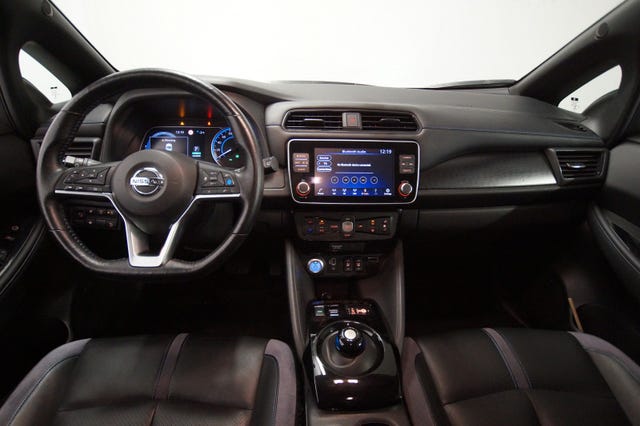 2021 NISSAN LEAF - 15