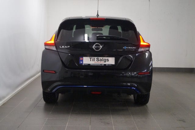 2021 NISSAN LEAF - 11