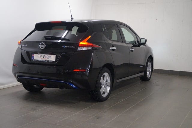2021 NISSAN LEAF - 9