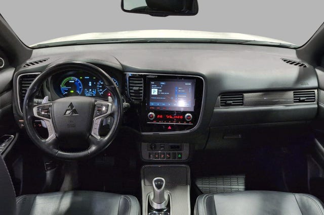 2020 MITSUBISHI OUTLANDER - 9