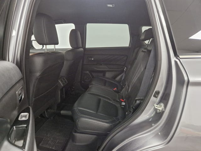 2020 MITSUBISHI OUTLANDER - 12