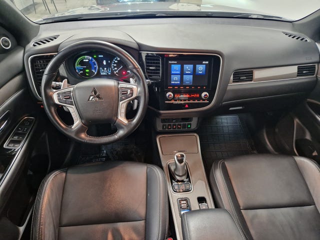 2020 MITSUBISHI OUTLANDER - 13